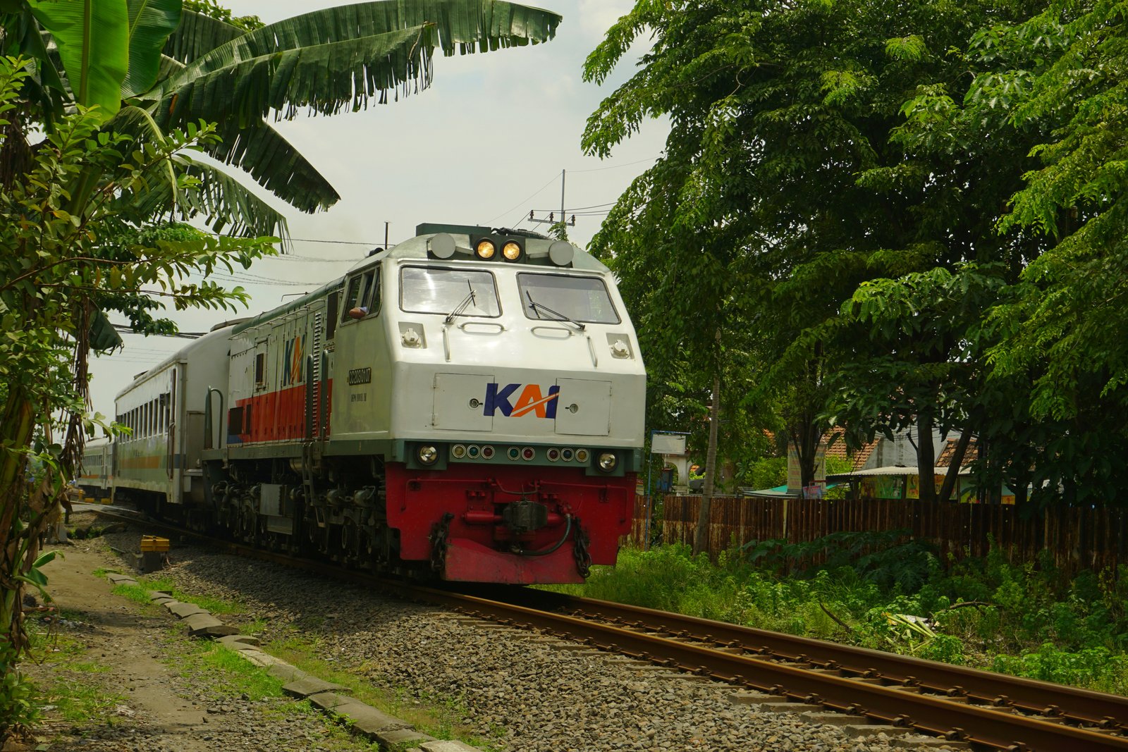 photo d’un train à Java
